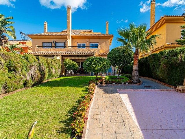 4 Sovrums Villa i Riviera del Sol