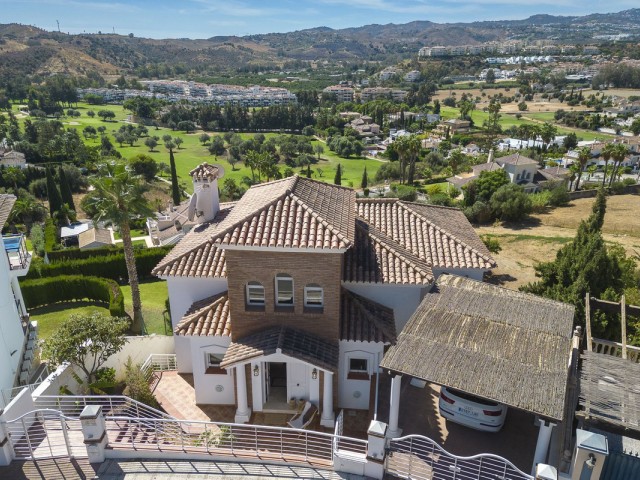 6 Makuuhuoneen Huvila Mijas