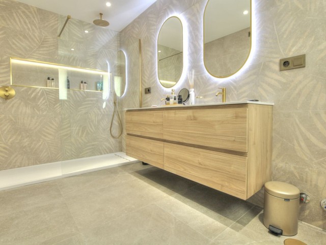 5 Bedrooms Villa in Torrenueva