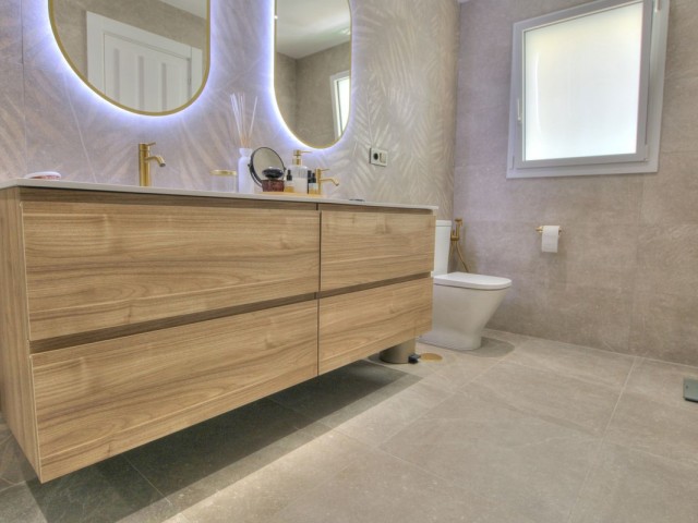 5 Bedrooms Villa in Torrenueva