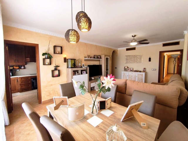 Kattohuoneisto Estepona