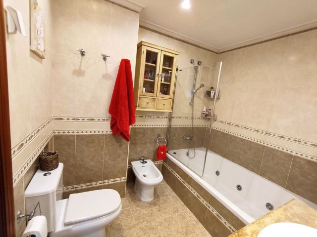 Kattohuoneisto Estepona