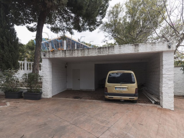 10 Bedrooms Villa in Hacienda Las Chapas