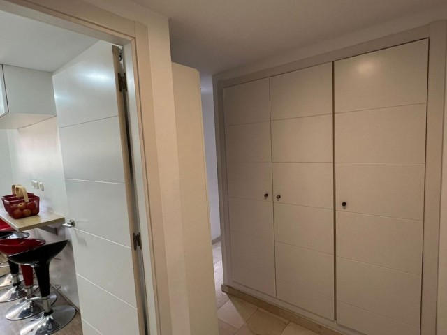 3 Sovrums Lägenhet i Estepona