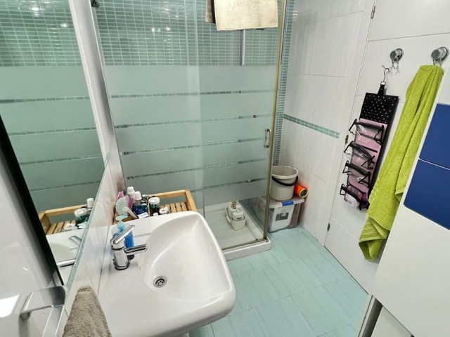 3 Sovrums Lägenhet i Estepona