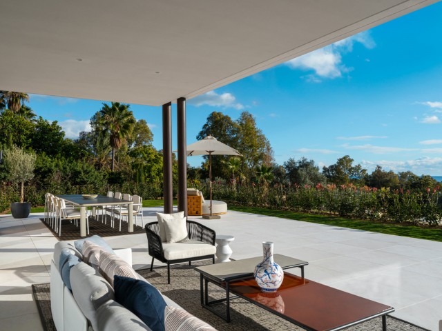 5 Bedrooms Villa in The Golden Mile