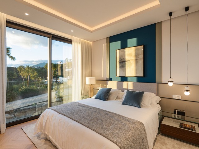 5 Bedrooms Villa in The Golden Mile