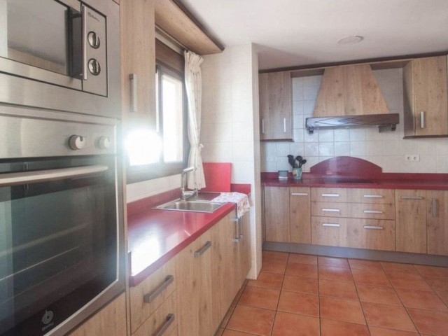 6 Schlafzimmer Villa in Estepona