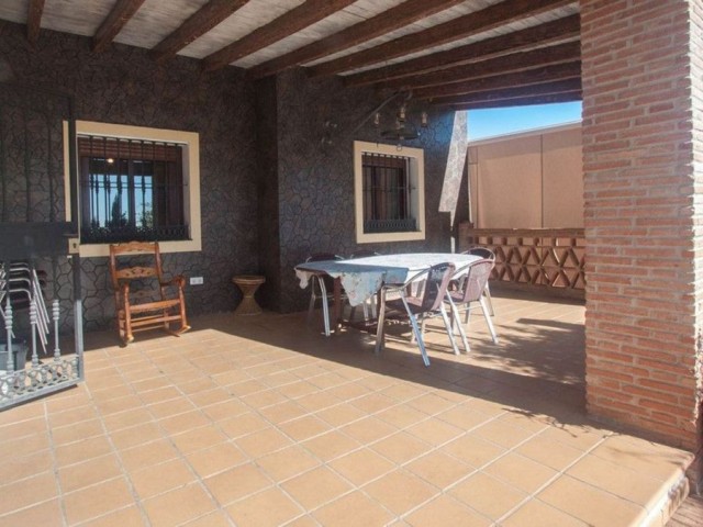 6 Schlafzimmer Villa in Estepona