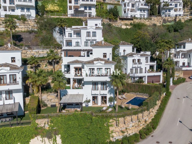 3 Makuuhuoneen Huvila Benahavís