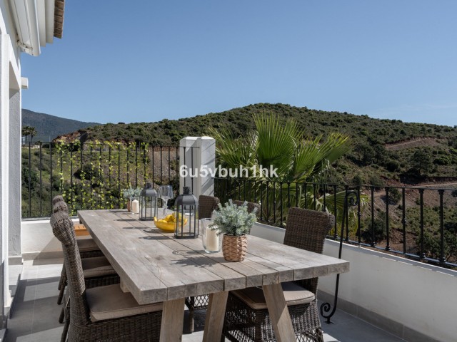 3 Makuuhuoneen Huvila Benahavís