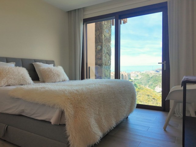 2 Schlafzimmer Apartment in Benahavís