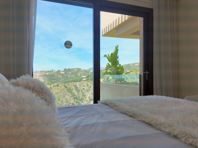 2 Schlafzimmer Apartment in Benahavís