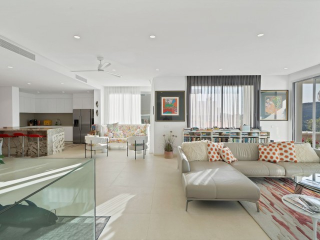 3 Makuuhuoneen Huoneisto Benahavís