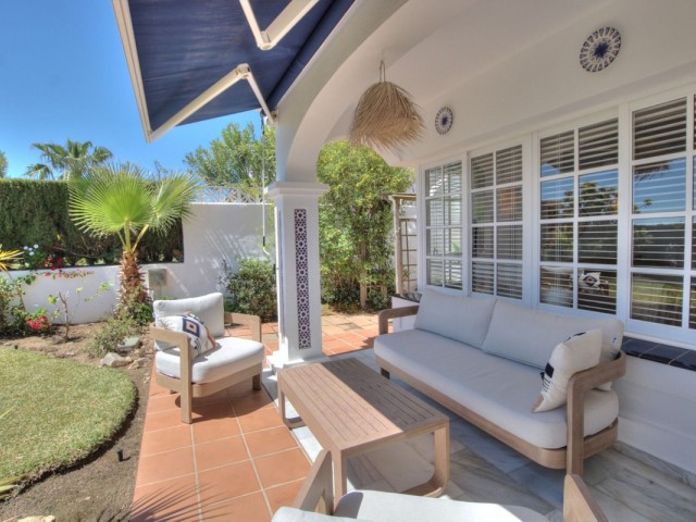 2 Slaapkamer Villa in El Chaparral