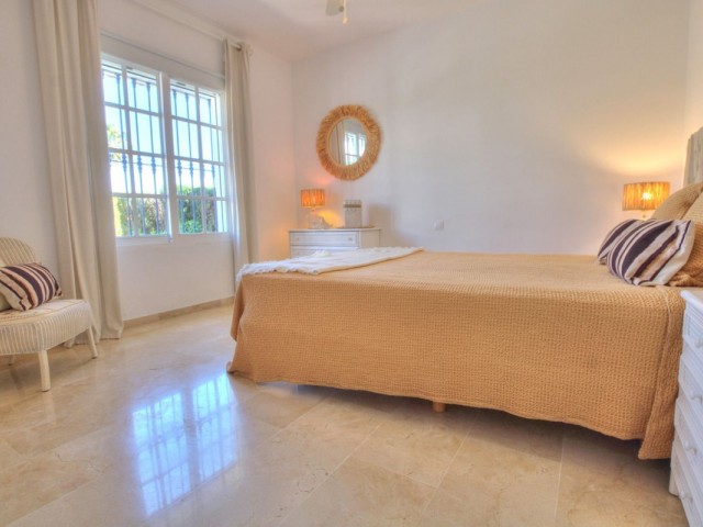 2 Slaapkamer Villa in El Chaparral