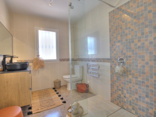 2 Slaapkamer Villa in El Chaparral