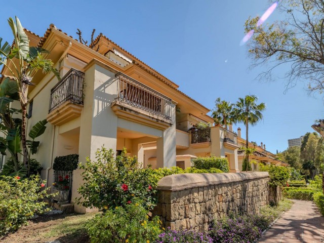2 Bedrooms Apartment in Marbella