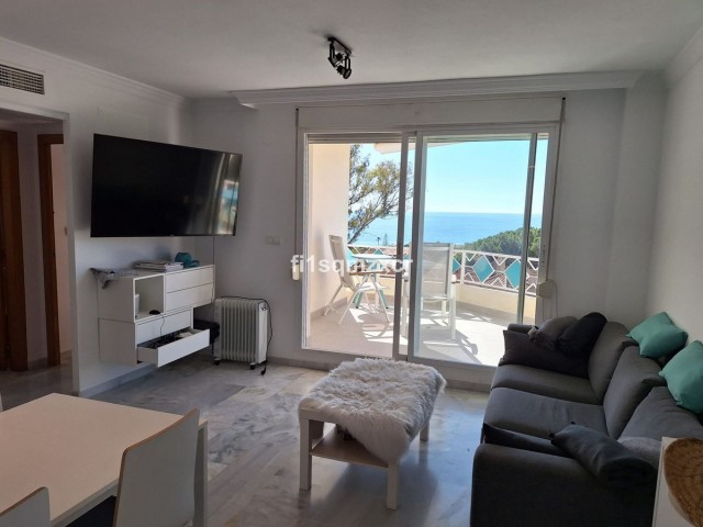 Appartement avec 3 Chambres  à Marbella