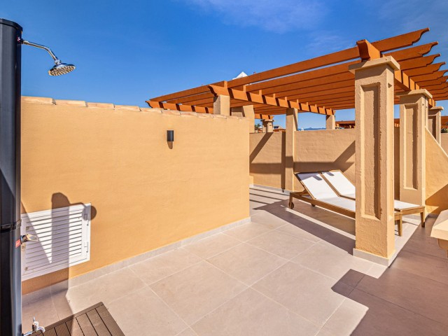 3 Makuuhuoneen Rivitalo Estepona