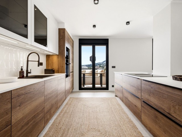 Kattohuoneisto Torrequebrada