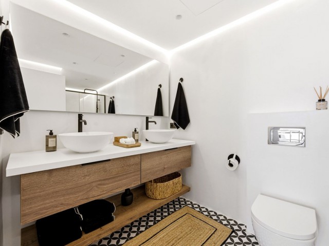 Kattohuoneisto Torrequebrada