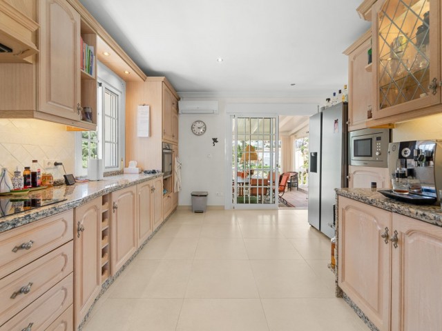 4 Makuuhuoneen Huvila Mijas