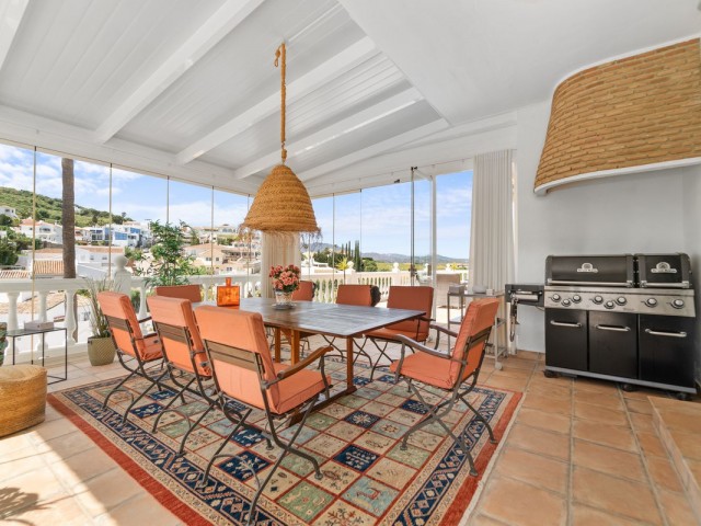 4 Makuuhuoneen Huvila Mijas