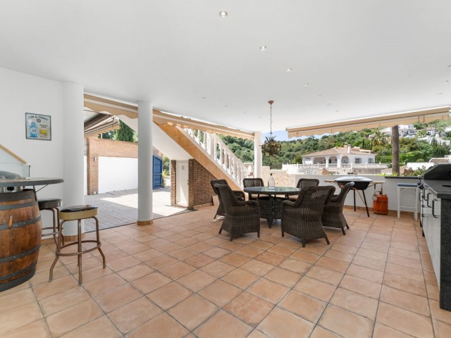 4 Makuuhuoneen Huvila Mijas