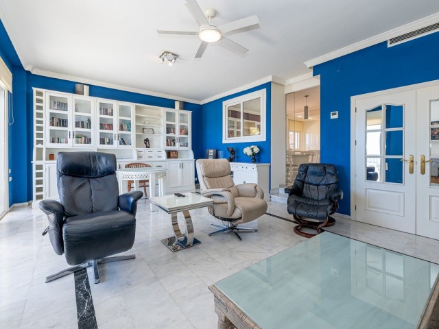 5 Makuuhuoneen Huvila La Capellania