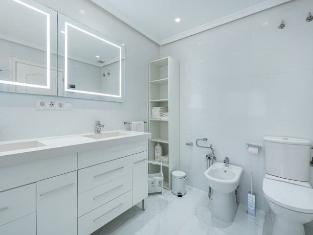 5 Makuuhuoneen Huvila La Capellania