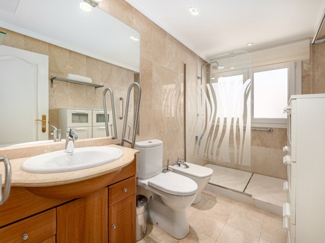 5 Makuuhuoneen Huvila La Capellania