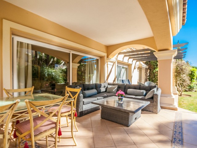 2 Soveroms Leilighet i Elviria