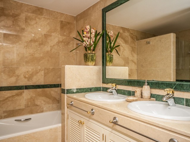 2 Soveroms Leilighet i Elviria