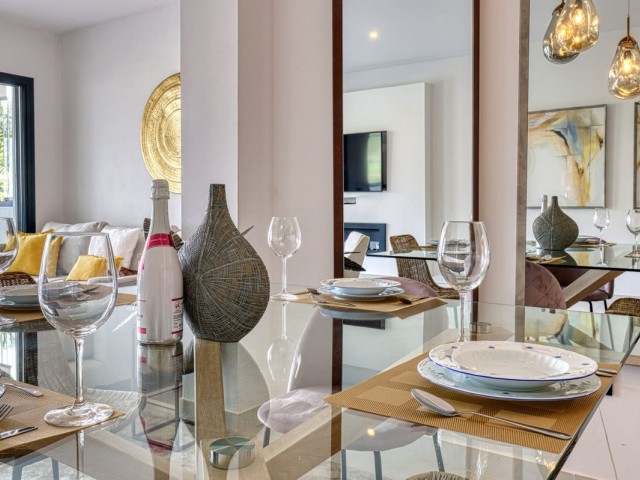 2 Makuuhuoneen Huoneisto Estepona