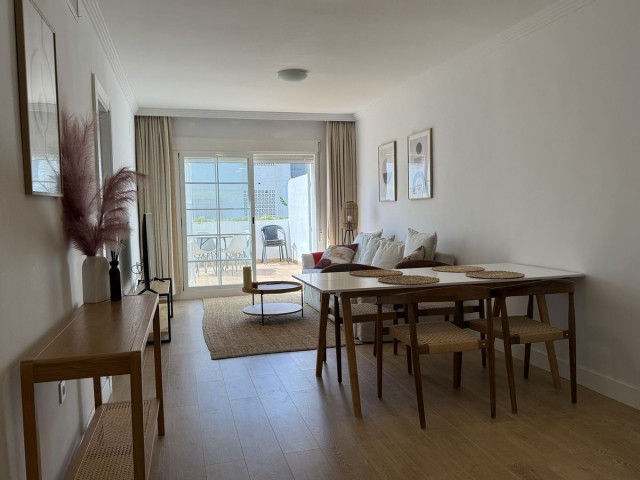 Huoneisto, Nueva Andalucia, R5361988