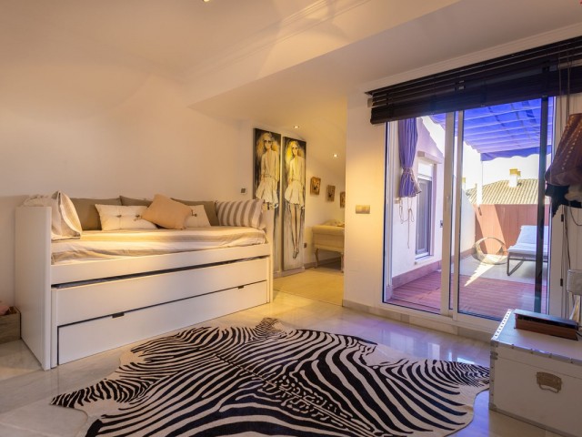 Appartement avec 4 Chambres  à Marbella