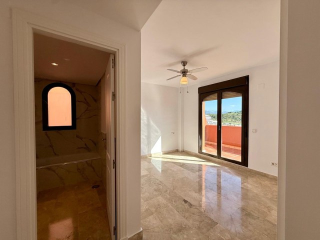 3 Makuuhuoneen Huoneisto Estepona