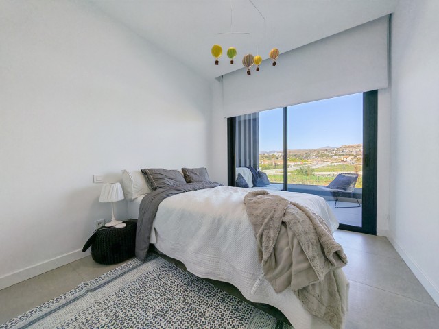 3 Makuuhuoneen Huvila Estepona