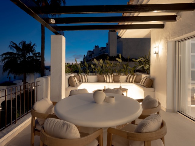 3 Schlafzimmer Apartment in Nueva Andalucía
