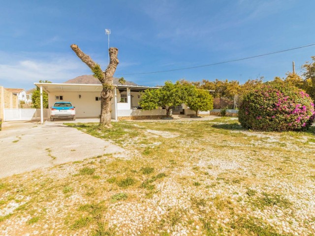 2 Makuuhuoneen Huvila Estepona