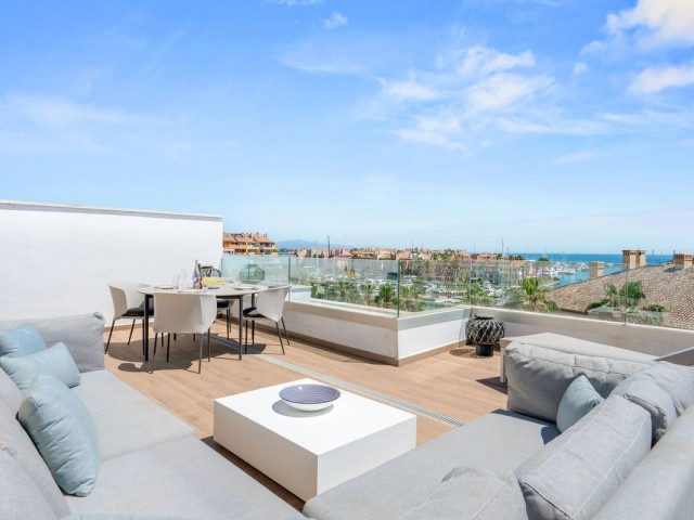 3 Schlafzimmer Apartment in Sotogrande Puerto