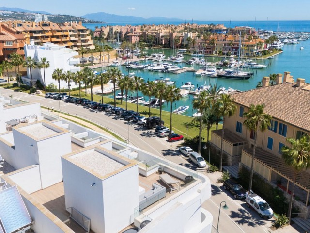 3 Schlafzimmer Apartment in Sotogrande Puerto