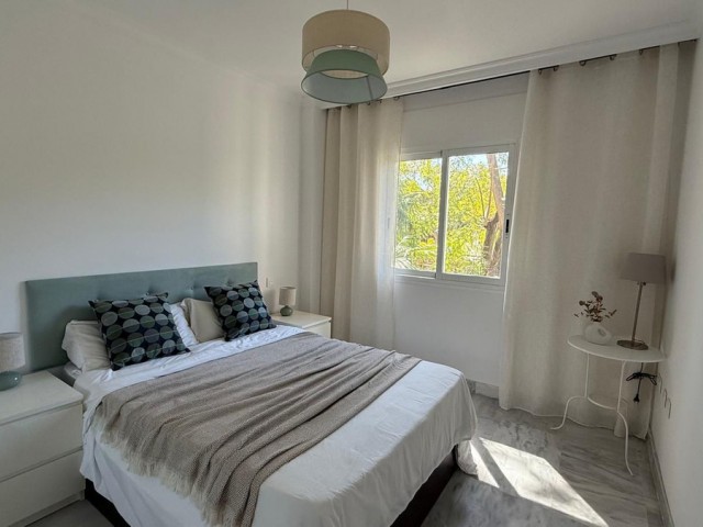 2 Makuuhuoneen Huoneisto Nueva Andalucía