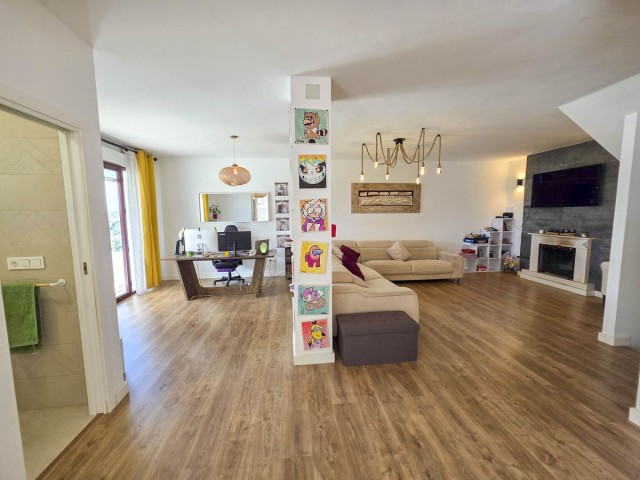 2 Makuuhuoneen Huvila Casares Playa