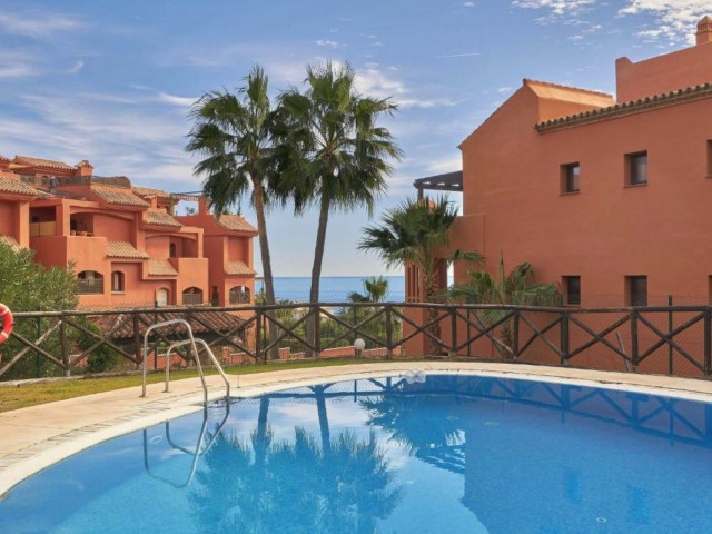 Apartment Estepona - R5362918