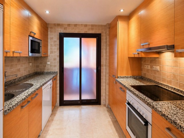 2 Schlafzimmer Apartment in Estepona