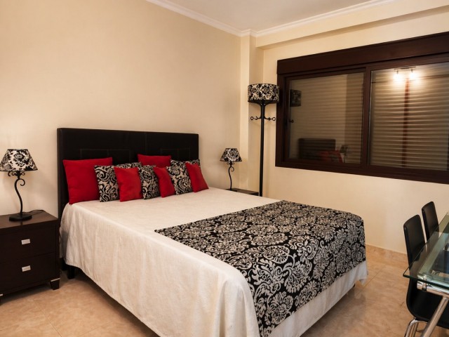 2 Schlafzimmer Apartment in Estepona