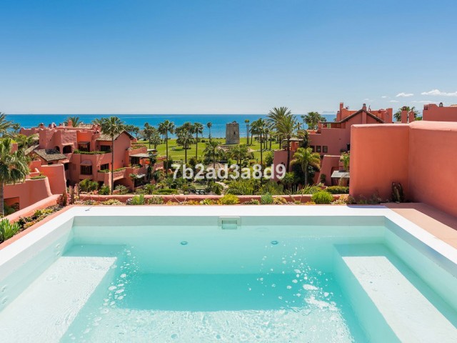 Kattohuoneisto New Golden Mile