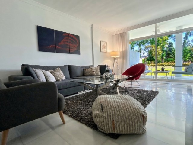 Appartement avec 2 Chambres  à Puerto Banús